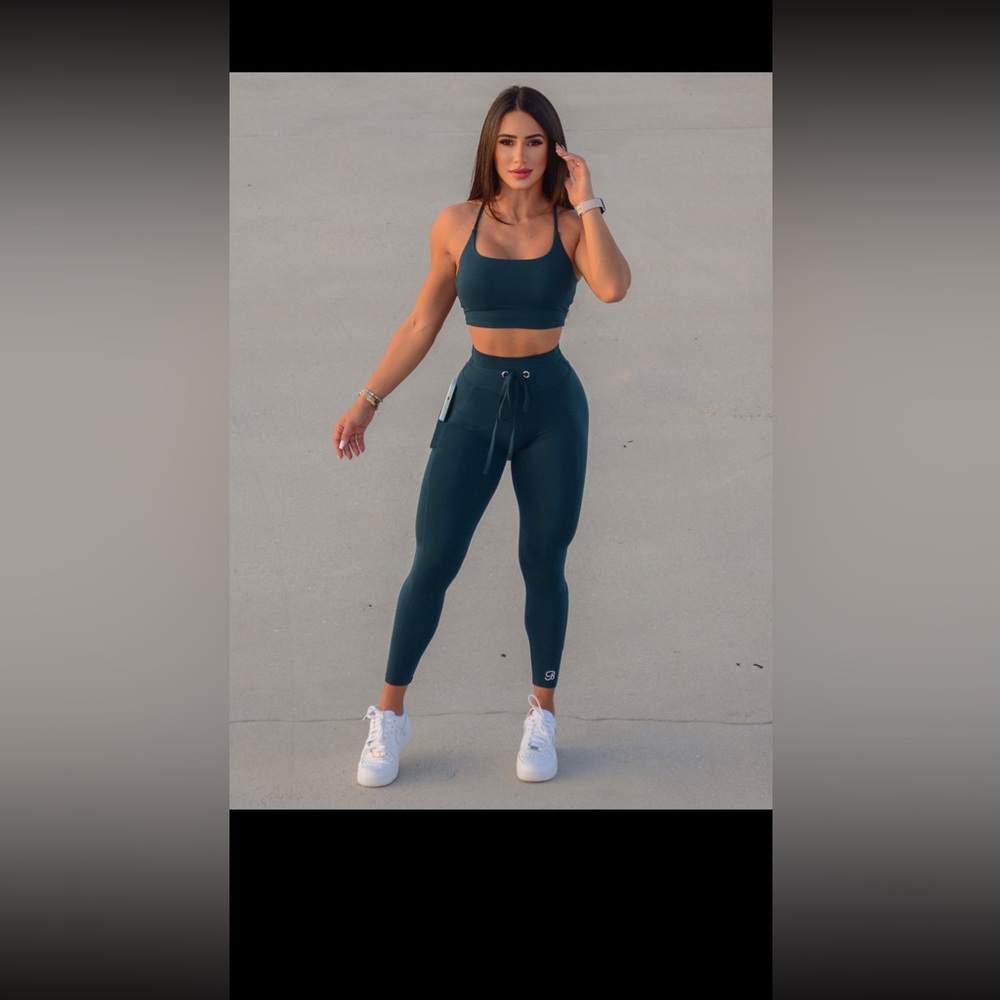 Bombshell sportswear leggings